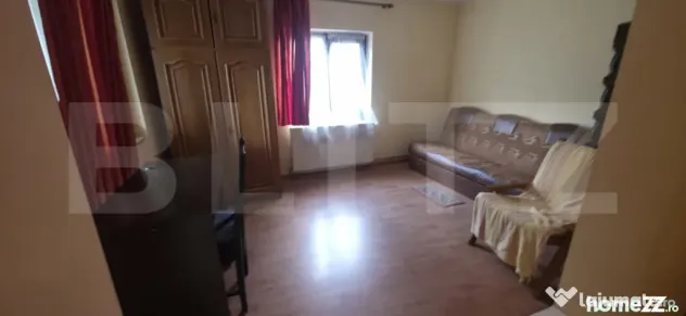 Casa cu 3 camere, curte verde si spatioasa 400 mp,zona Barie - Ploiesti (Prahova)