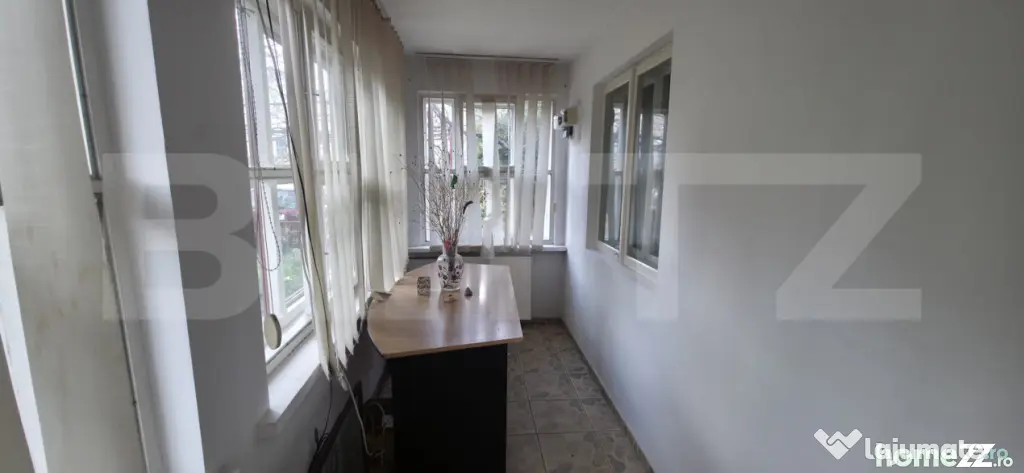 Casa cu 3 camere, curte verde si spatioasa 400 mp,zona Barie - Ploiesti (Prahova)