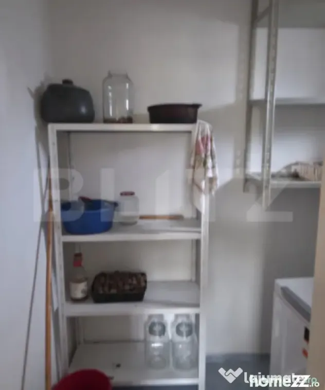 Casa cu 3 camere, curte verde si spatioasa 400 mp,zona Barie - Ploiesti (Prahova)