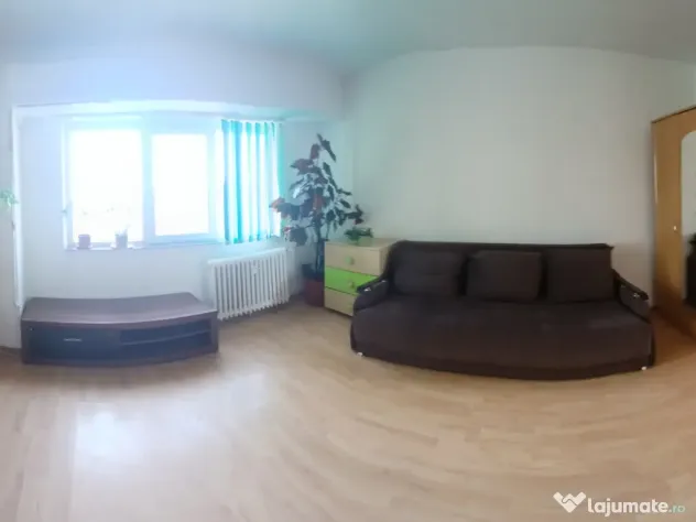 Inchiriez Garsoniera lângă mega mall