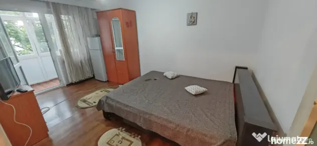 Garsoniera de vanzare, 28 mp, zona Craiovita - Materna