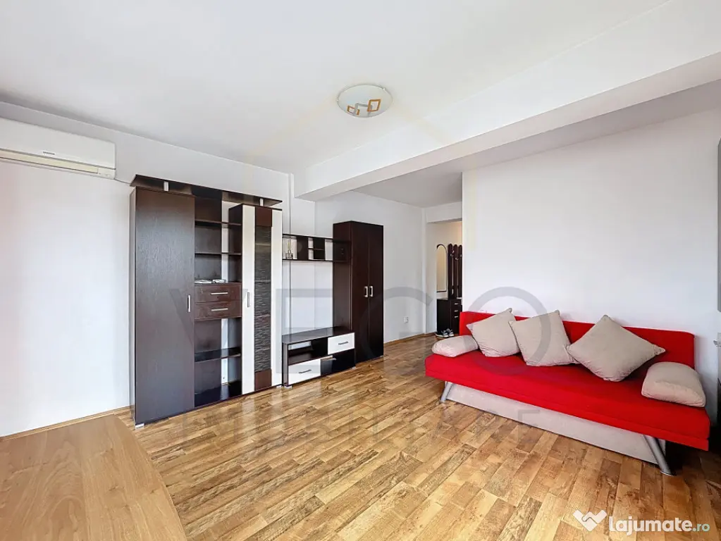 Apartament decomandat, 1 cameră, 36 mp, balcon, zona Iulius