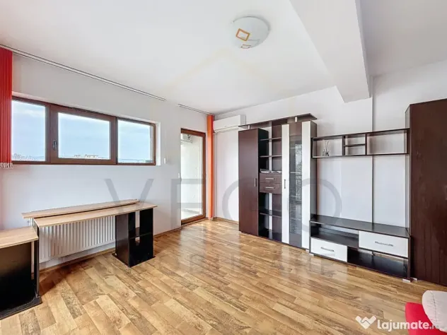 Apartament decomandat, 1 cameră, 36 mp, balcon, zona Iulius