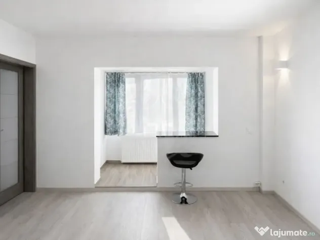 Inchiriere Garsoniera moderna, zona Vest - Penes Curcanul,