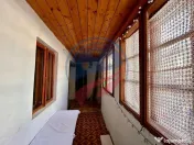 Apartament la casă, 2 camere + curte proprie, 85 mp – ... 