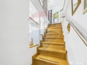 Apartament cu 3 camere si pod superb in zona Doamna Ghica 