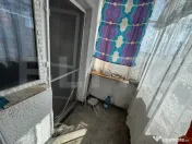 Apartament 3 camere, Simeria, central, 72 mp, decomandat opo 