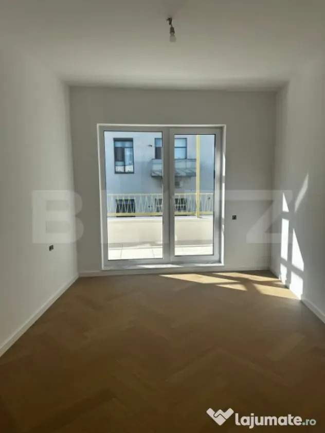 Apartament 4 camere 2 Bai 91 mp Terasa 23 mp FINISAT LUX zon