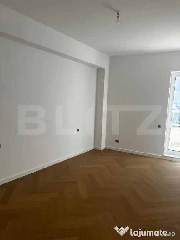 Apartament 4 camere 2 Bai 91 mp Terasa 23 mp FINISAT LUX zon