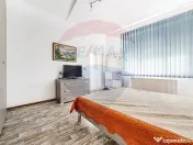 Casă cu 3 camere de inchiriat, zona Centrala 