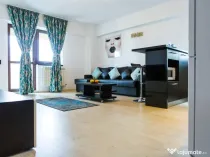 Proprietar vand apartament 2 camere in Statiunea Mamaia,zona Rex