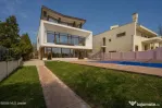Vila pe malul lacului Mogosoaia | 617 mp total, teren 1182