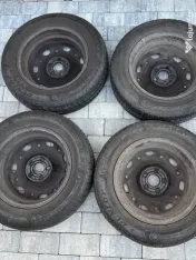 Set jante VW POLO cu cauciucuri DUNLOP 165/70/14! 