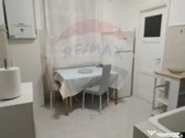 Apartament cu 2 camere de închiriat în zona P-ta Romana