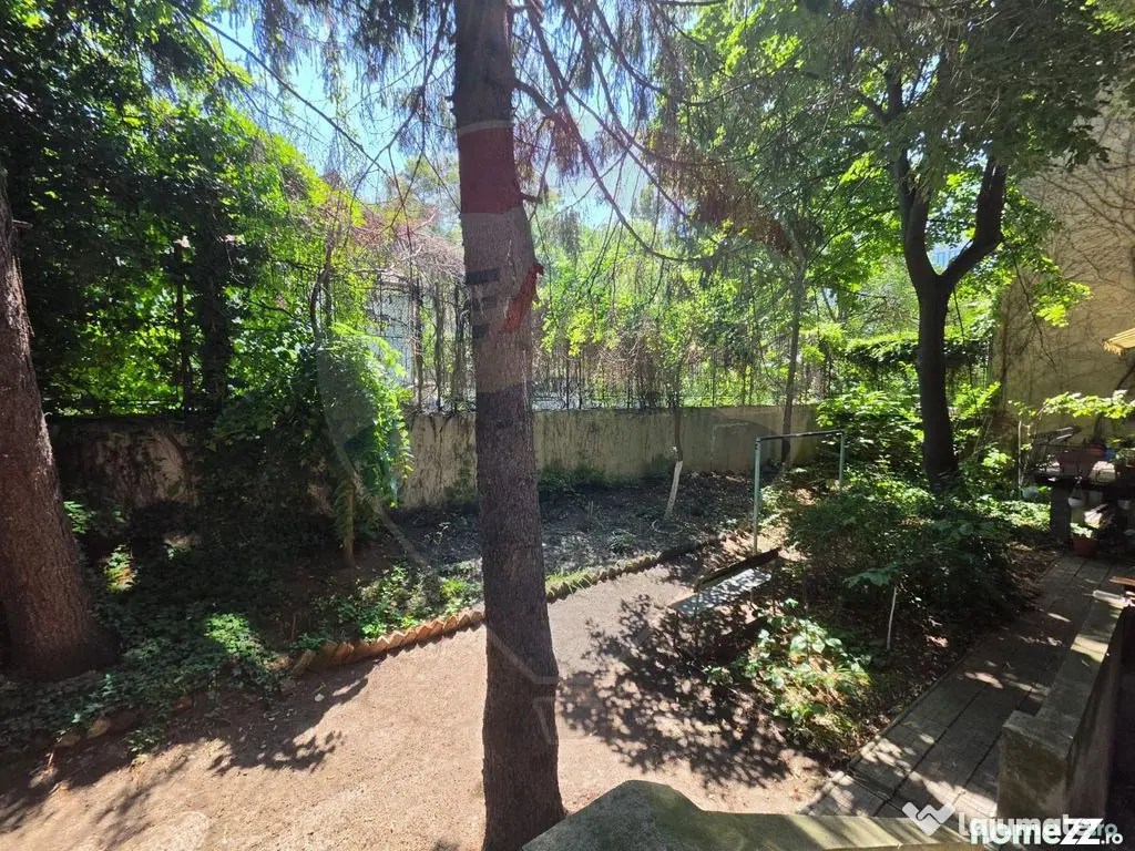 Apartament cu 2 camere de închiriat în zona P-ta Romana