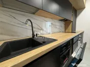 Monarch - Apartament modern cu 3 camere, 2 bai, parcare s... 