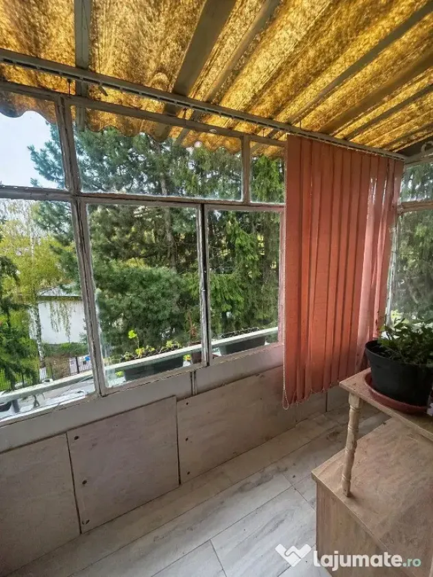 Apartament 2 camere, decomandat - zona Piata Astra