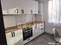 Apartament Renovat | 2 Camere semidecomandate | Balcon | Gar