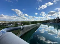 Casă individuală cu panoramă asupra Devei și Munților R