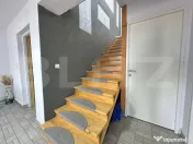 Casă individuală cu panoramă asupra Devei și Munților R 