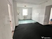 Apartament 4 camere, etaj 3, zona Sensul Vechi 