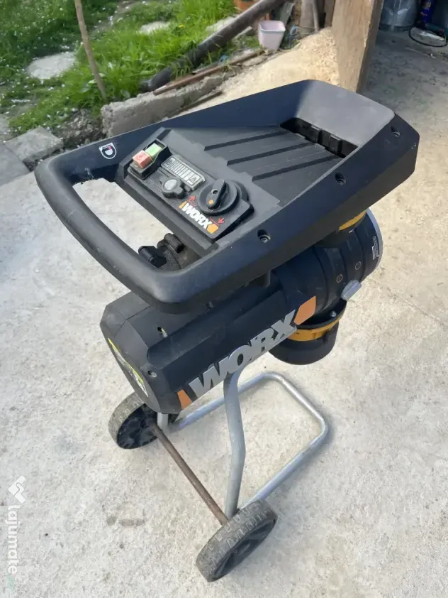 Tocătoare crengi WORX WG401E 2400W