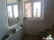 Apartament mansardabil de 