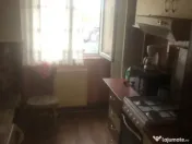 Apartament 3 camere, decomandat - zona Darste 