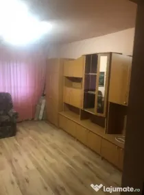 Apartament 3 camere, decomandat - zona Darste