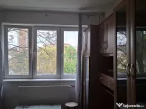 Închiriez garsoniera lipovei