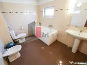 VILA IN DOMENII LOCATIE EXCELENTA 