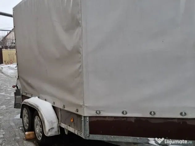 Remorca 2000 KG cu sistem de frânare