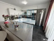 Apartament-Bloc Coreeni-4 Decomandate-158mp-Parcare-Ultra... 