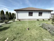 Casă modernă cu teren generos – Vetiș, zonă liniștit? 