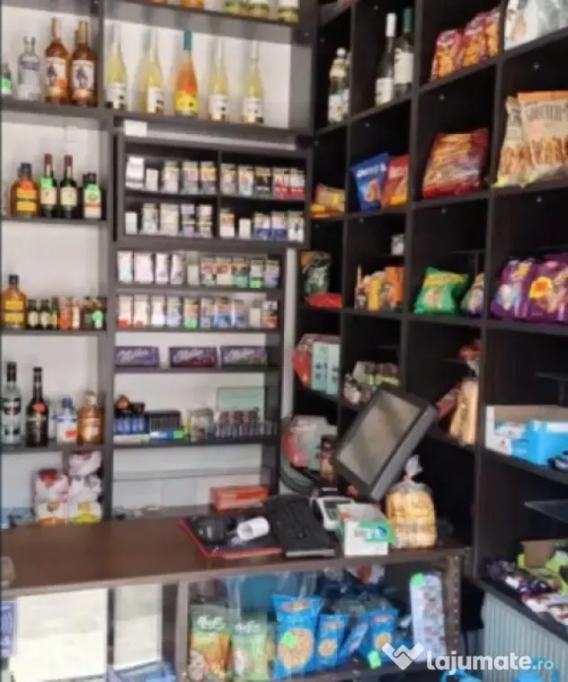 Spatiu comercial - 20 mp Lapus