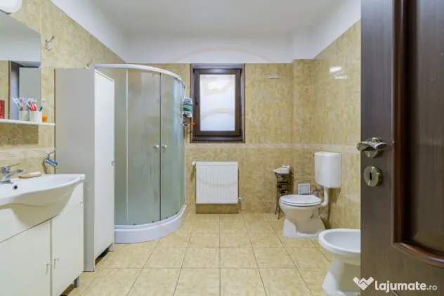 Casa Voluntari Spatioasa 300mp utili