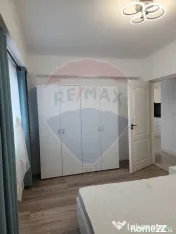 Apartament 3 camere, etaj 2 – De închiriat