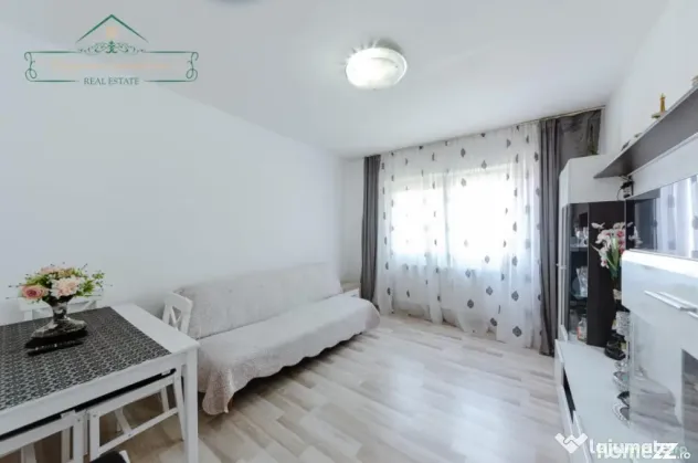 Apartament cu 3 camere, zona Piata Mica, Arad