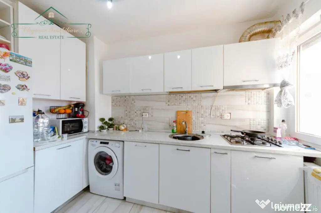 Apartament cu 3 camere, zona Piata Mica, Arad