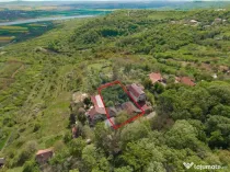 De vânzare casă și teren 1.425 mp - Podgoria