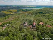 De vânzare casă și teren 1.425 mp - Podgoria 