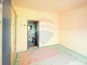 De vânzare casă și teren 1.425 mp - Podgoria 