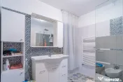 Vanzare Casa Noua Independenta Energetic în Stil Italian... 