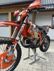 Motocicleta Ktm  300 tpi injecție 