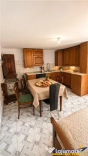 Farmecul unei casa sasesti,1.050 mp domeniu propriu,fantana, 