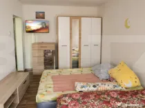 Apartament 1 cameră, spațios, cu balcon închis + spațiu