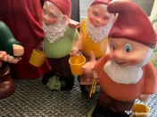 Vând set Alba ca Zapada si cei 7 pitici noi 