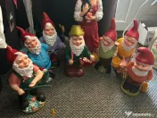 Vând set Alba ca Zapada si cei 7 pitici noi 