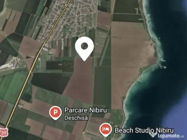 Teren pe partea cu Marea in apropiere de Nibiru 7000mp