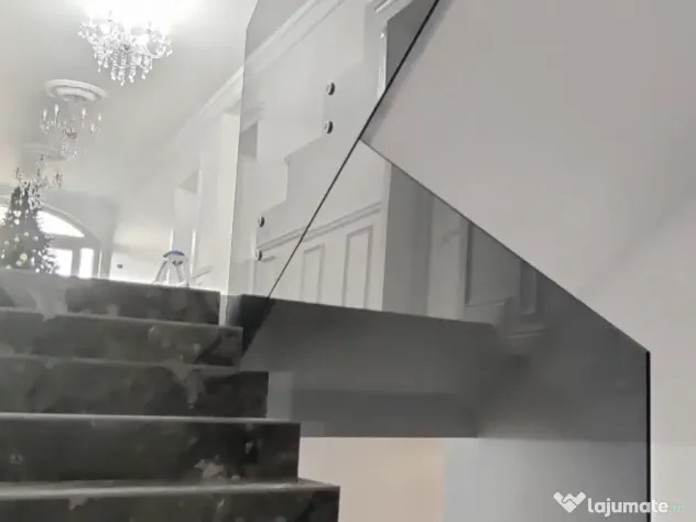 Balustrade interioare din sticla securizata